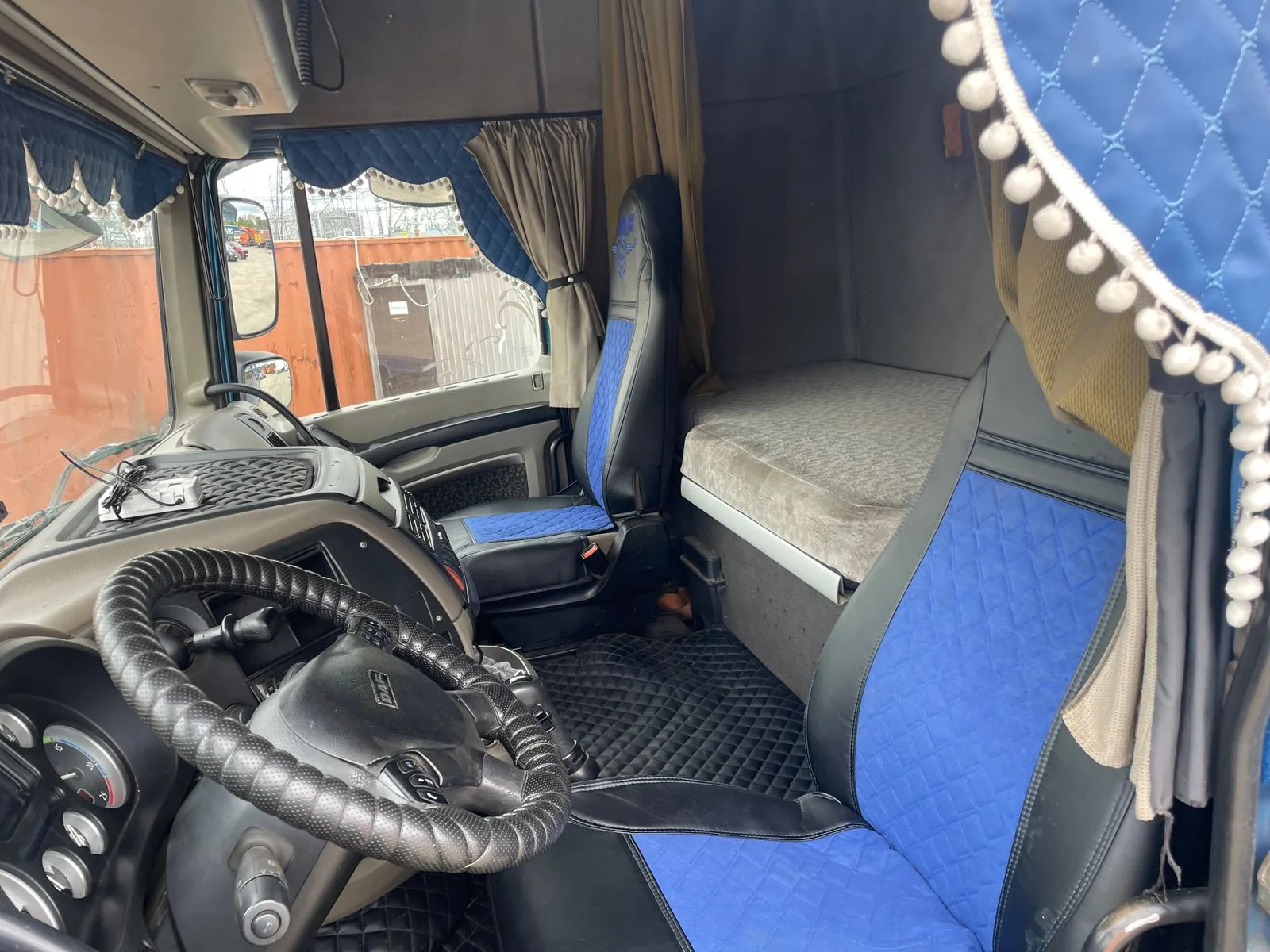 DAF 105. FX 105 460 год 2008