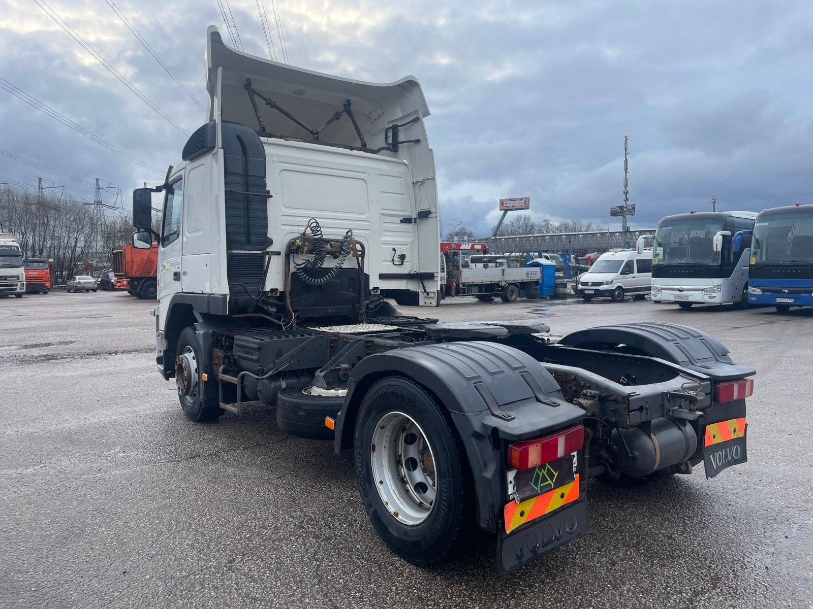 VOLVO FM 410. год 2013