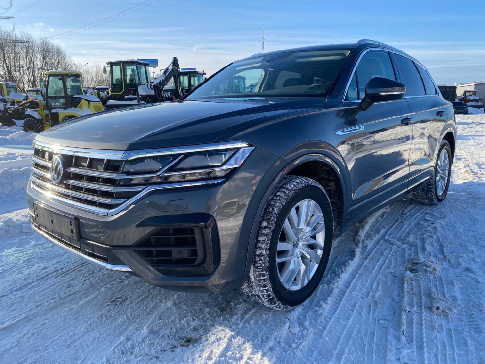 Volkswаgеn Тouаrеg R-linе, 2019