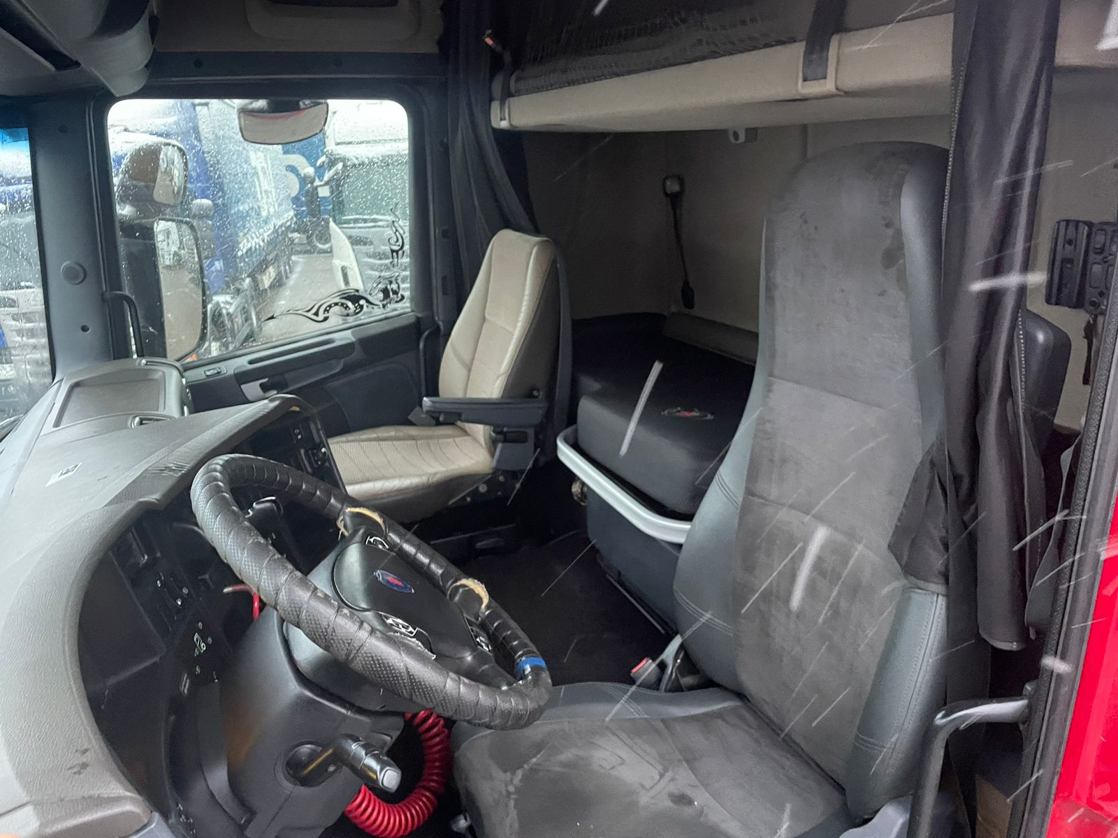 SCANIA R420. 2011 год