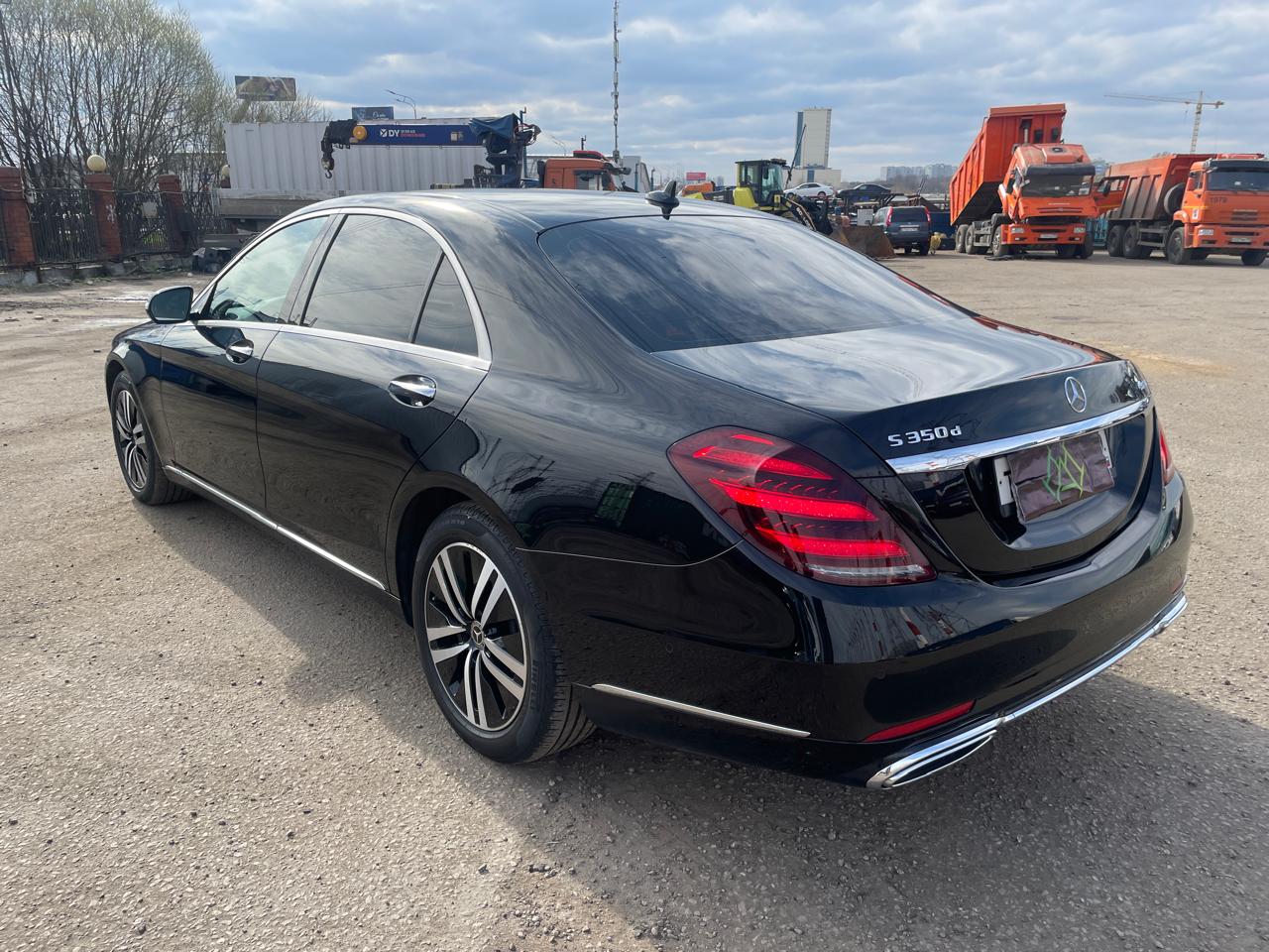 MERCEDES BENZ класс S . 4 matic. 3d, 2018 год.