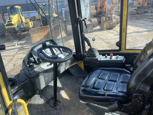 Грунтовой каток Bomag BW 215 D-40 год 2017