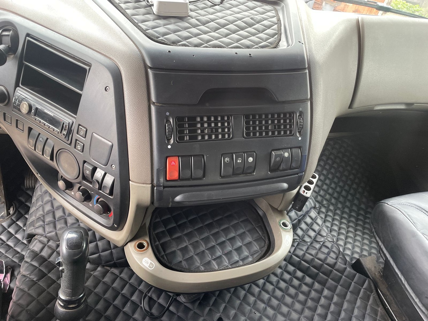 DAF 105. FX 105 460 год 2008