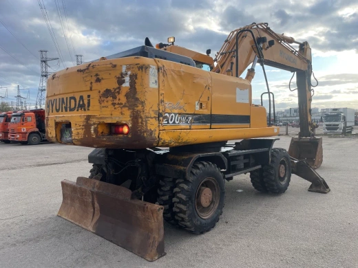 HYUNDAI R200W-7  год 2007