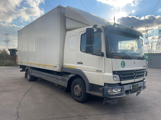 MERCEDES-BENZ ATEGO 818. 2007 год