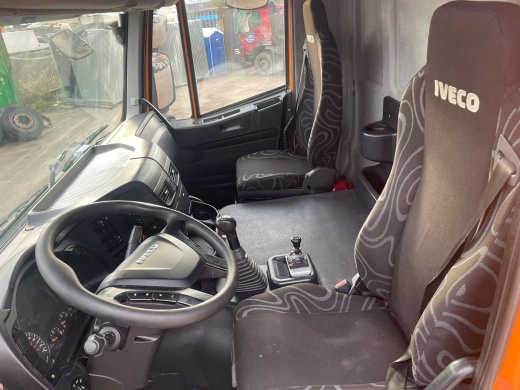 IVECO TRAKKER 410 . год 2015