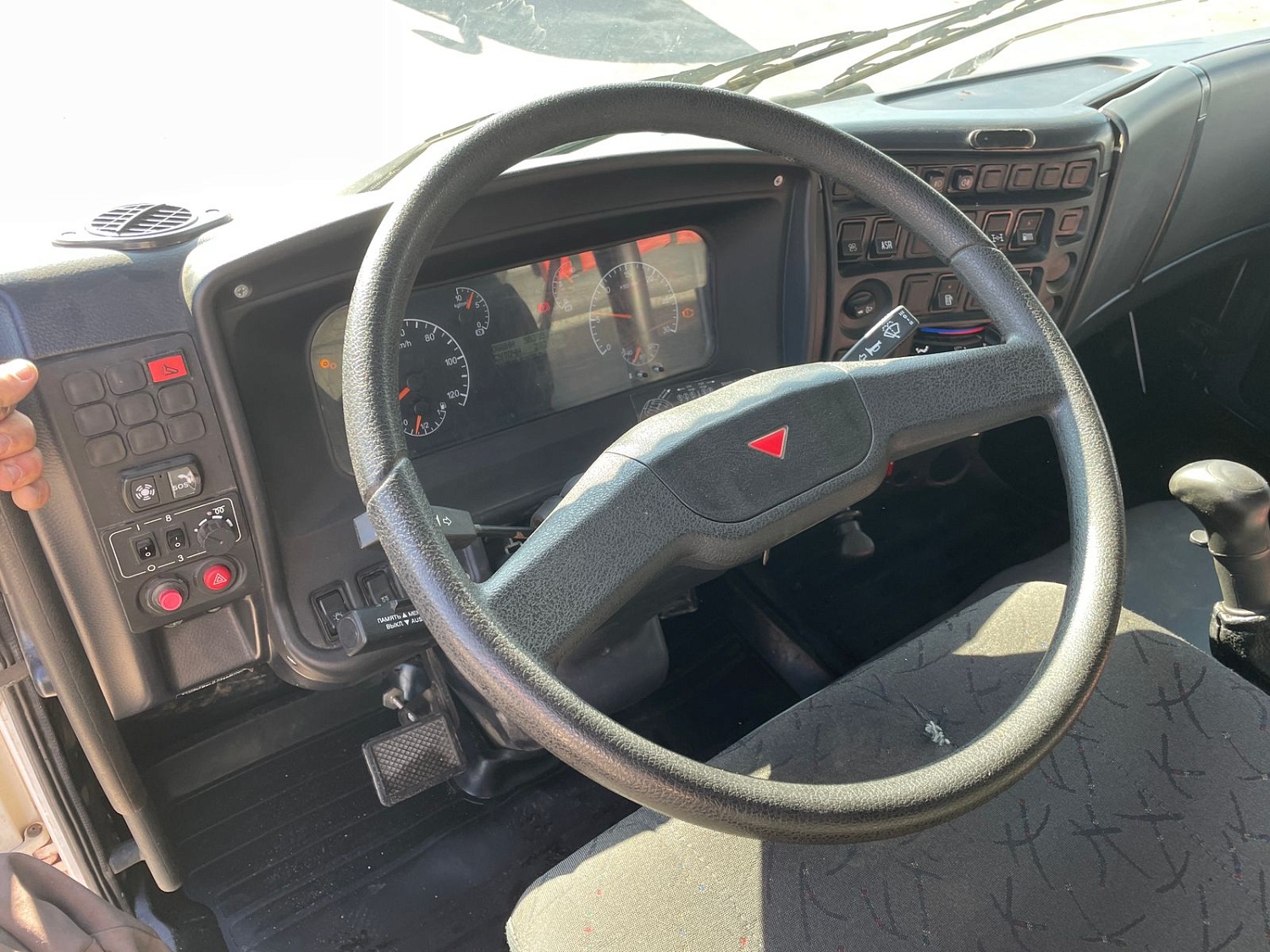 КаМАЗ 6520 , год 2022