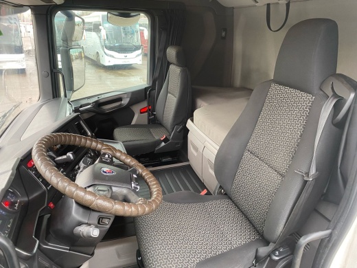 SCANIA R400. год 2019