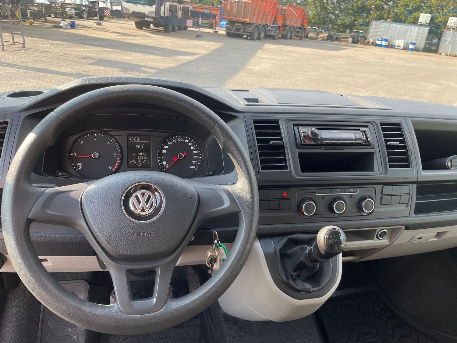 Volkswagen Transporter T6 изотерма , 2020